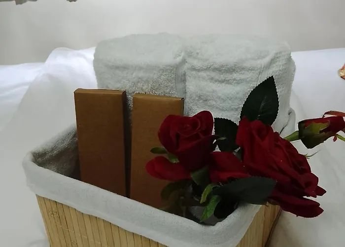 Bed & Breakfast Fates Haven Manila